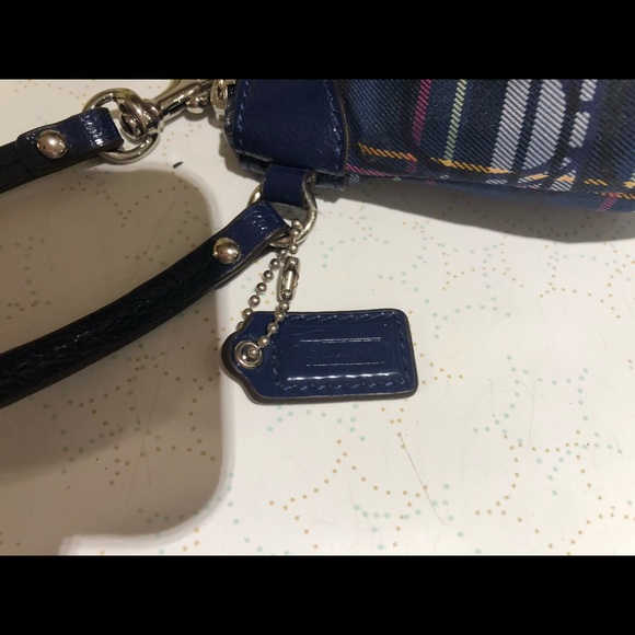 Large wristlet - Picture 4 of 4